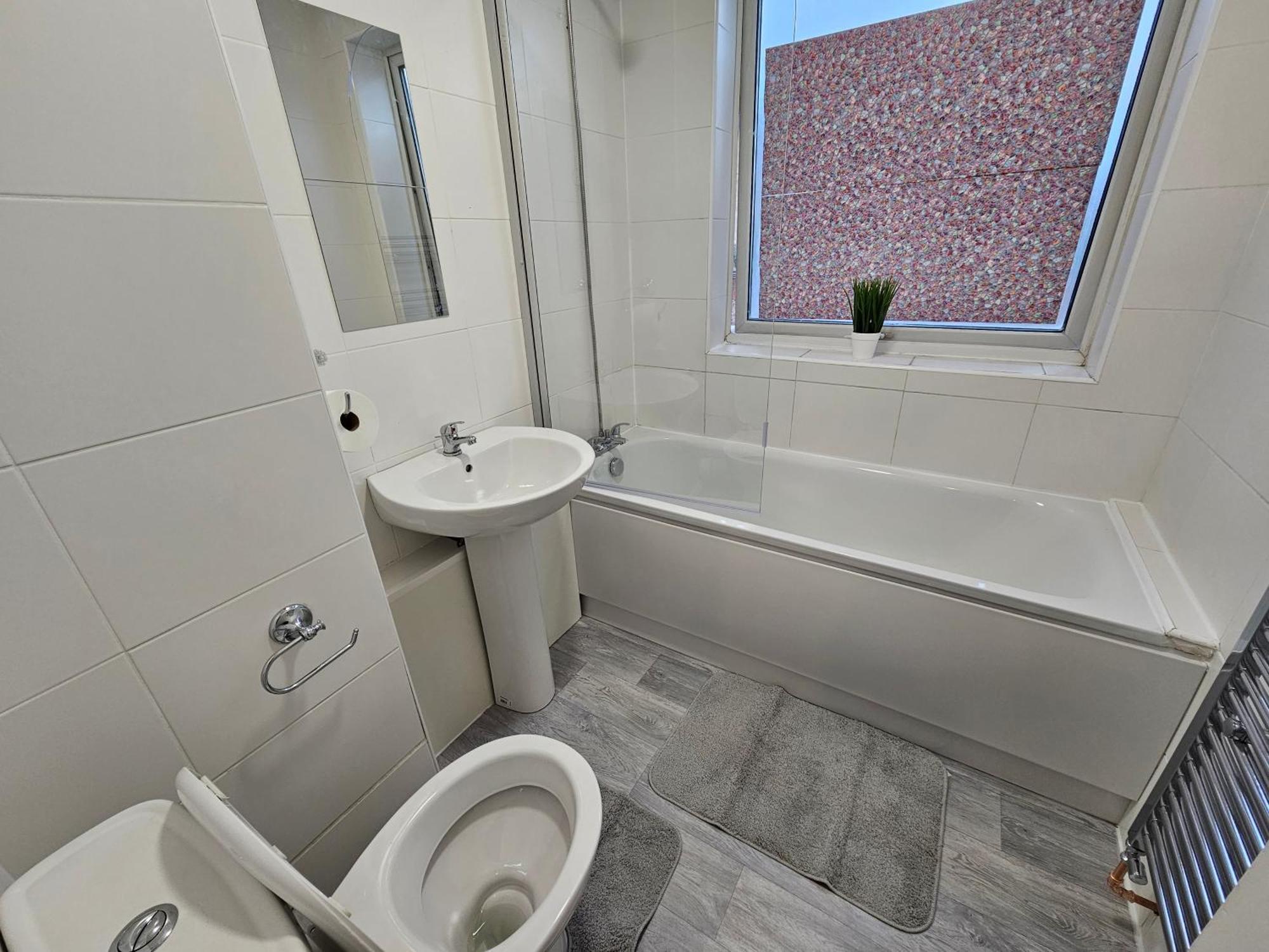 London Mile End Rooms Экстерьер фото